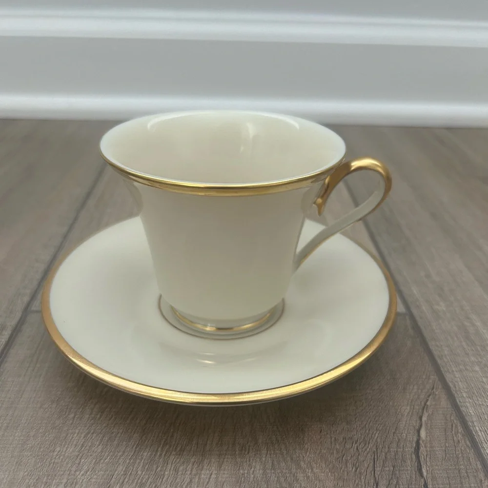 Lenox China Eternal Collection Teacup and Saucer (1 set)
